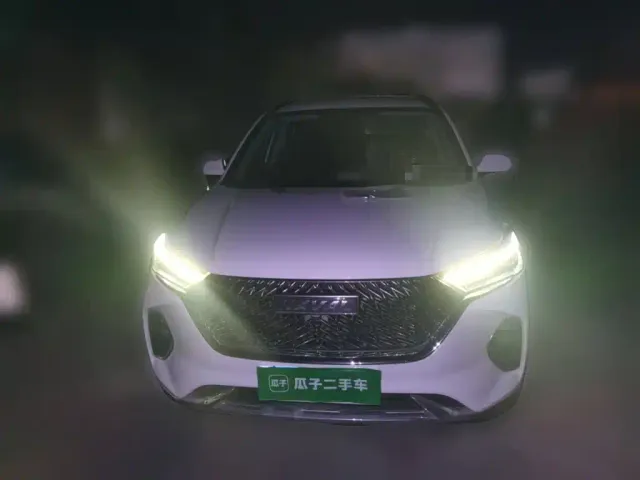 Haval M6 — Фото автомобиля 2