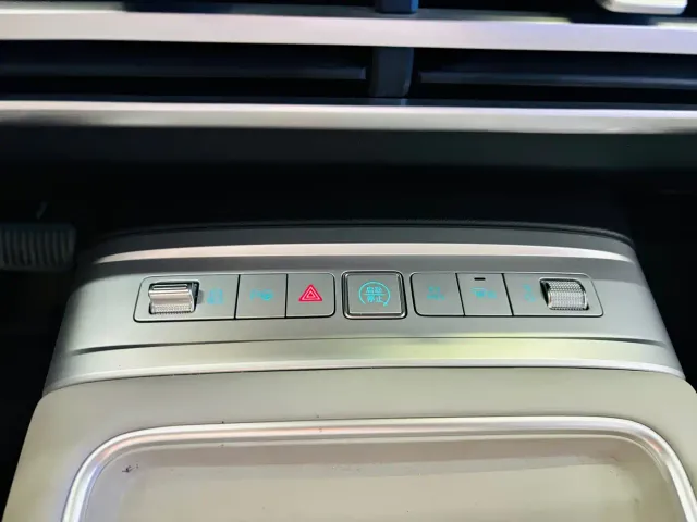 BYD FangChengBao Titanium 7 — Фото автомобиля 16
