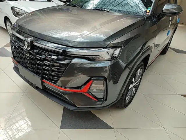 Changan Changan CS35 PLUS 2023 Enjoyment Edition 1.4T DCT Luxury — Фото автомобиля 23