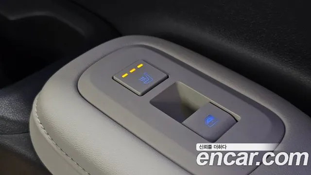 Hyundai Santa Fe MX5 — Фото автомобиля 19