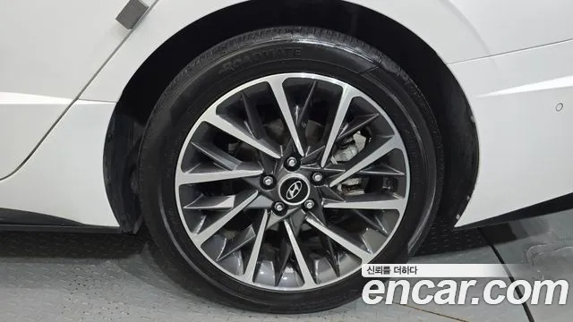 Hyundai Sonata Inspiration — Фото автомобиля 17