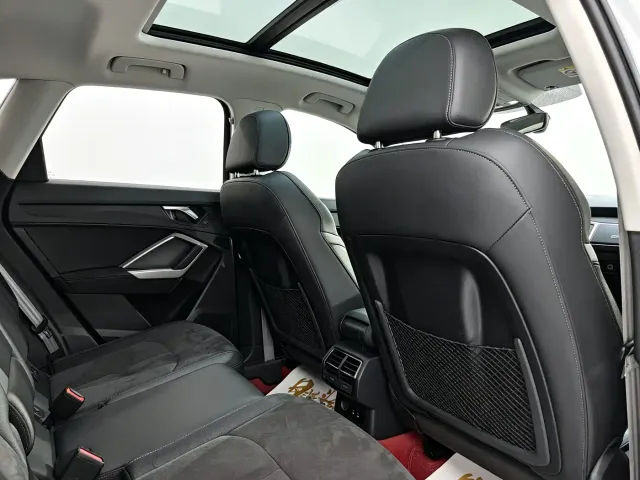 Audi Q3 — Фото автомобиля 21