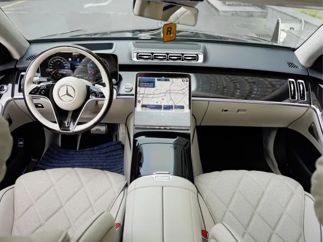 Mercedes-Benz Maybach S-Class — Фото автомобиля 14