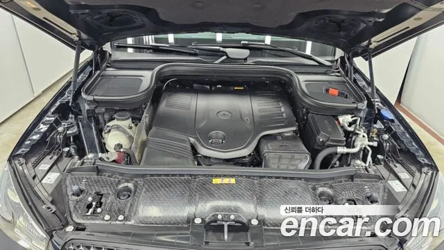 Mercedes-Benz GLE-Class — Фото автомобиля 6