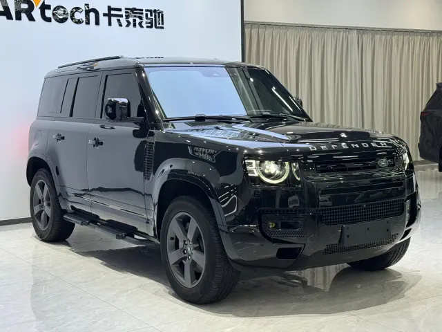 Land Rover Defender — Фото автомобиля 3