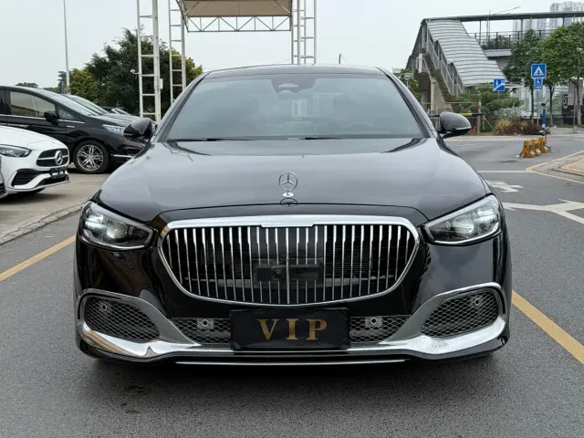 Mercedes-Benz S-Class — Фото автомобиля 2