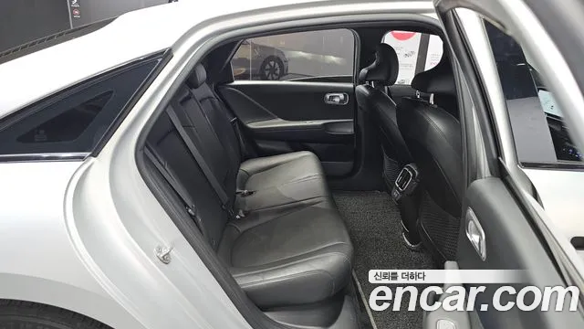 Hyundai Ioniq 6 — Фото автомобиля 16