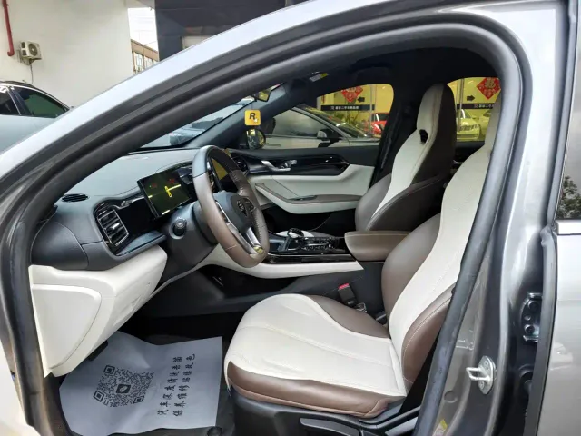 BYD Qin PLUS — Фото автомобиля 6