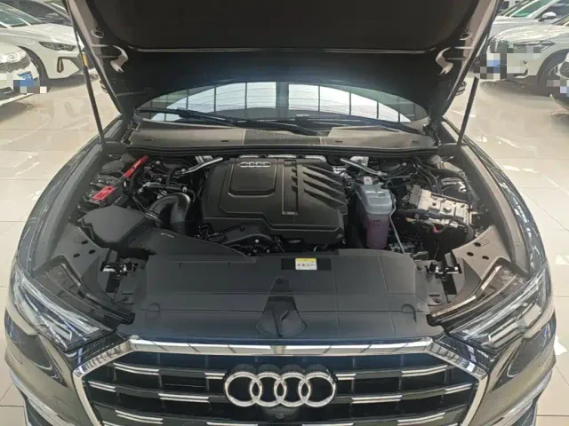 Audi A6L — Фото автомобиля 19