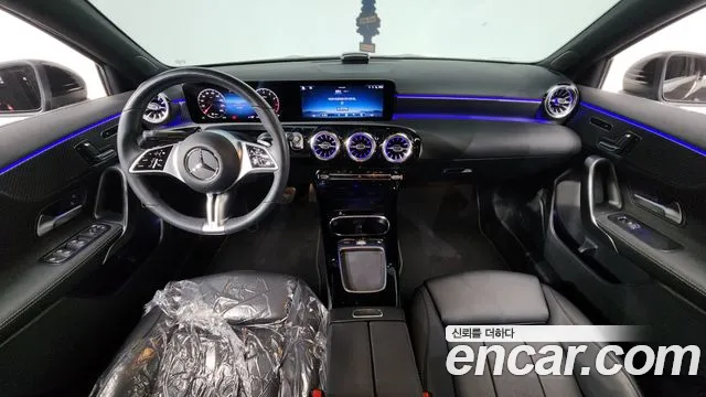 Mercedes-Benz A-Class — Фото автомобиля 7