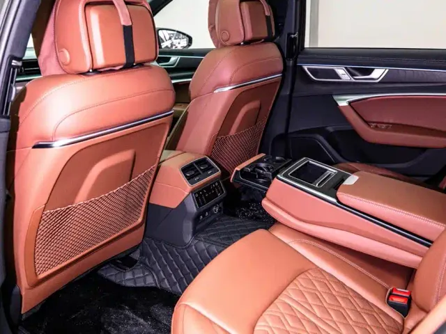 Audi A6L — Фото автомобиля 16