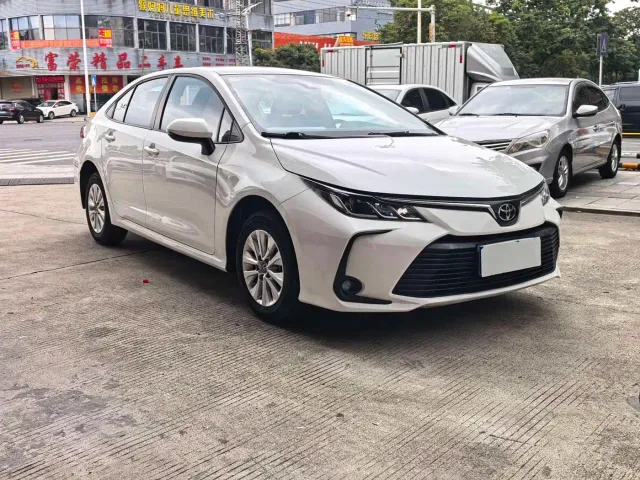 Toyota Corolla — Фото автомобиля 3