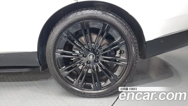 Land Rover Range Rover — Фото автомобиля 15