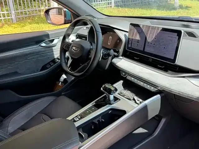 Geely Xingrui — Фото автомобиля 9