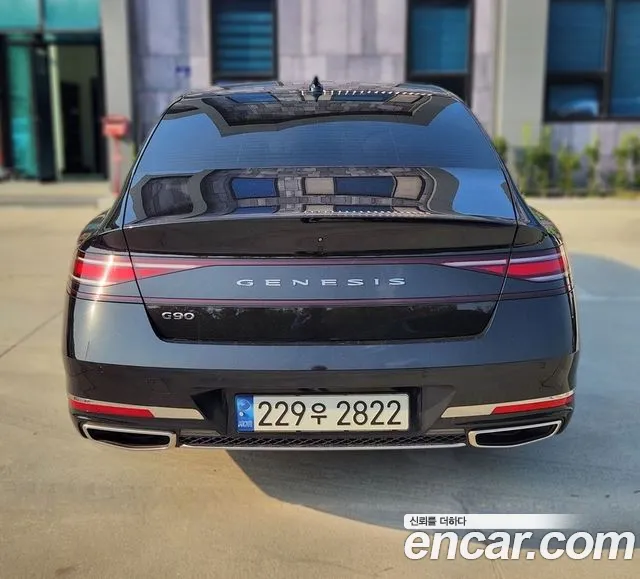 Genesis G90 RS4 — Фото автомобиля 3