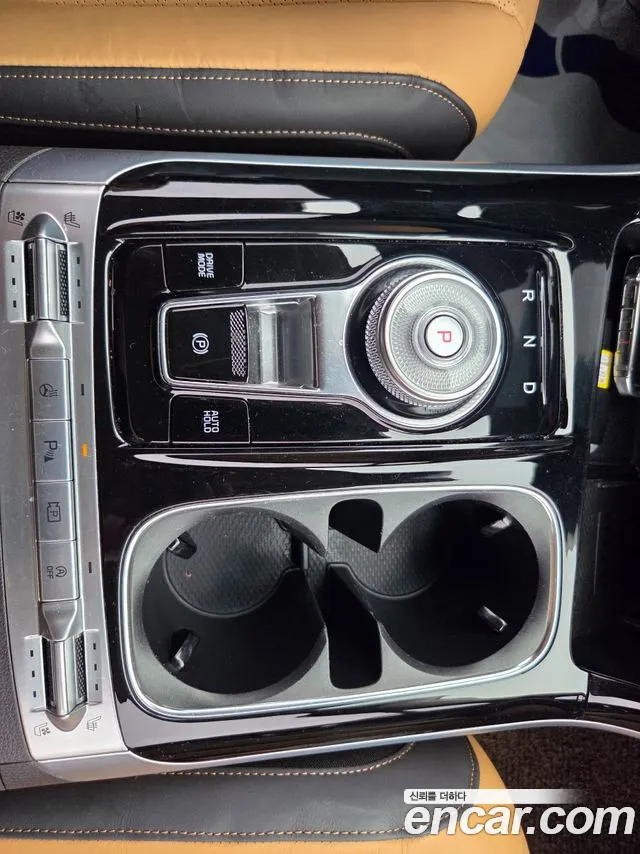 Kia Canival Carnival 4 поколение Дизель 9 мест Signature — Фото автомобиля 14