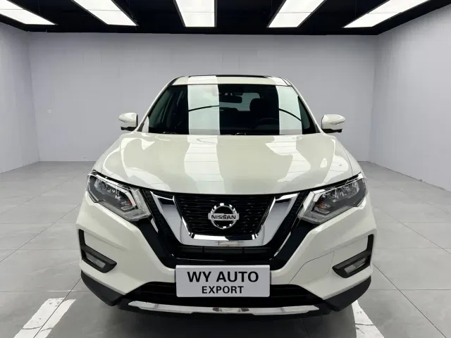 Nissan X-Trail — Фото автомобиля 2