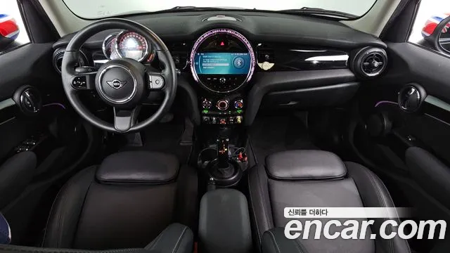 Mini Cooper Cooper 5 дверей Classic — Фото автомобиля 7
