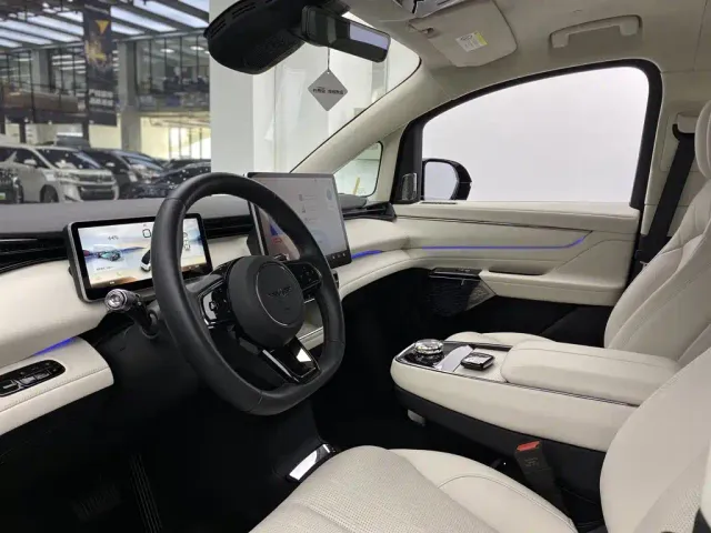 Geely Yizhen L380 — Фото автомобиля 18