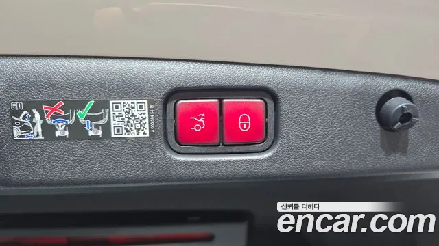 Mercedes-Benz E-Class W214 — Фото автомобиля 16