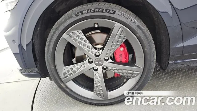 Genesis GV70 3.5T Бензин AWD — Фото автомобиля 4