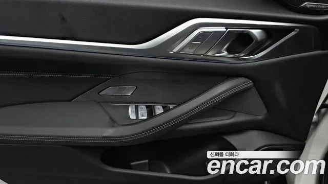 BMW i4 — Фото автомобиля 18