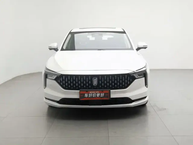 Bestune B70 — Фото автомобиля 3