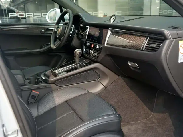 Porsche Macan — Фото автомобиля 22