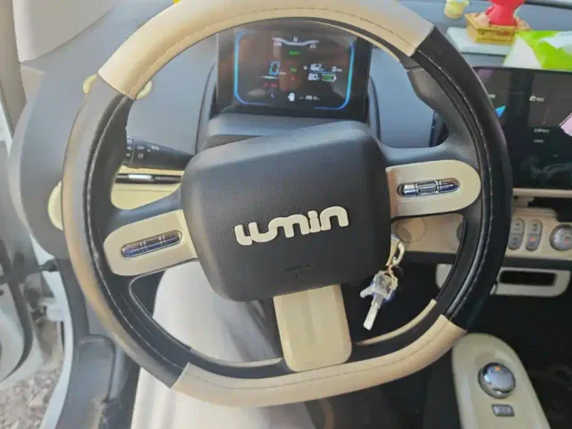 Changan Lumin — Фото автомобиля 15