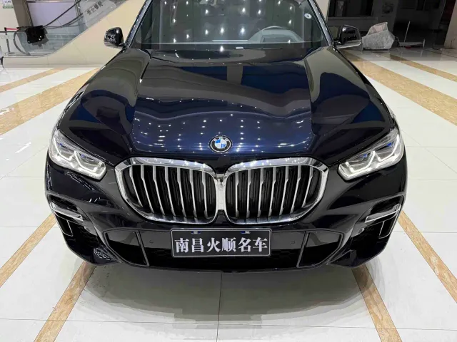BMW X5 — Фото автомобиля 3