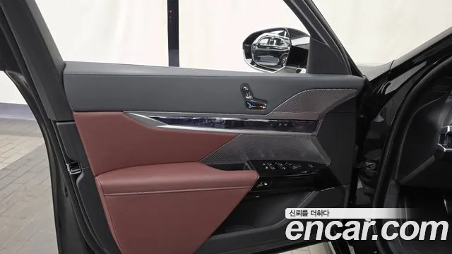 BMW 7-Series 7 серия (G70) 740i xDrive M Sport Limited — Фото автомобиля 24