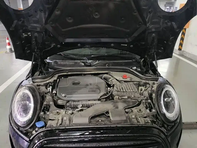 MINI Hatch — Фото автомобиля 3