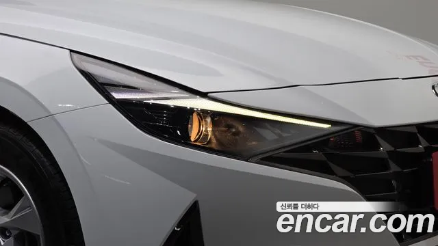 Hyundai AVANTE Avante (CN7) — Фото автомобиля 22