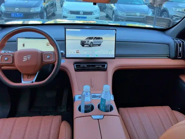 Jetour X70L — Фото автомобиля 12