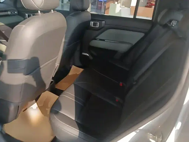 Baojun Yep Plus — Фото автомобиля 16