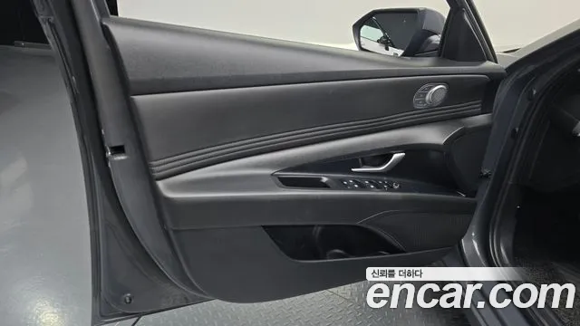 Hyundai AVANTE Новый Avante (CN7) — Фото автомобиля 24