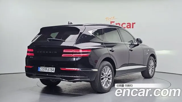 Genesis GV80 2.5T Бензин 2WD — Фото автомобиля 2