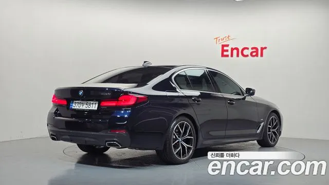 BMW 5 Series G30 — Фото автомобиля 2