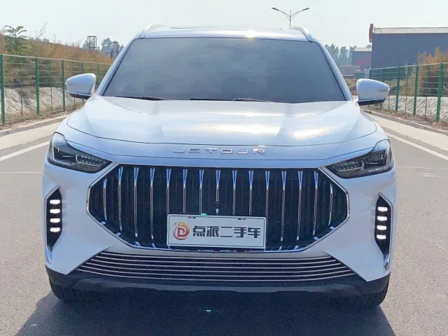 Jetour X70 Plus — Фото автомобиля 2