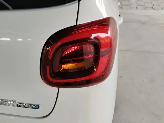 Wuling Hongguang Mini EV — Фото автомобиля 7