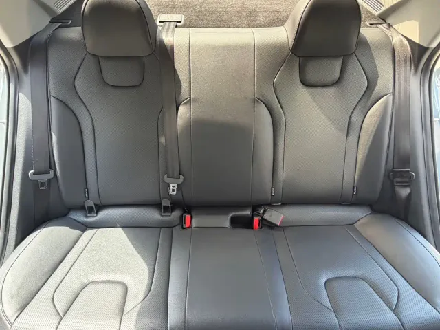 Hyundai Elantra — Фото автомобиля 17