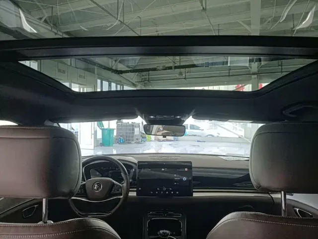 BYD Han — Фото автомобиля 17