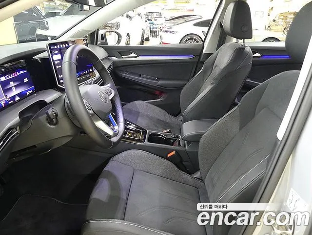 Volkswagen Golf Golf 8 поколение 2.0 TDI Prestige — Фото автомобиля 7