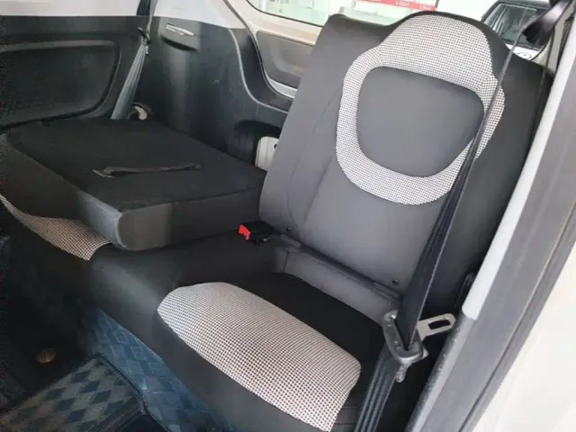 Wuling Hongguang Mini EV — Фото автомобиля 16