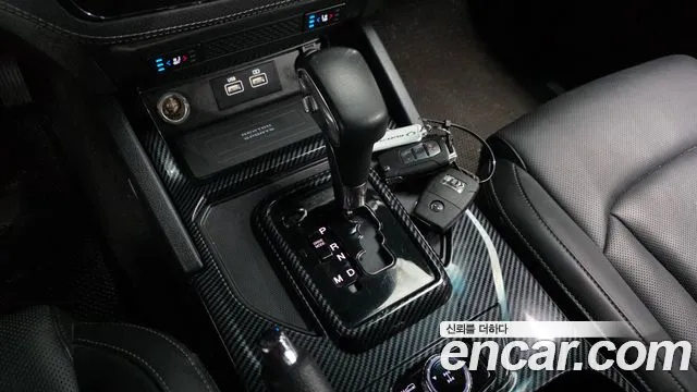 KG_Mobility_Ssangyong Rexton — Фото автомобиля 9