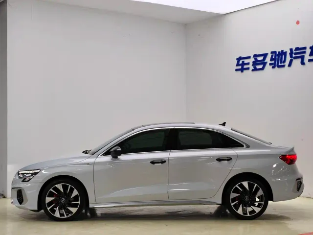 Audi A3 — Фото автомобиля 4