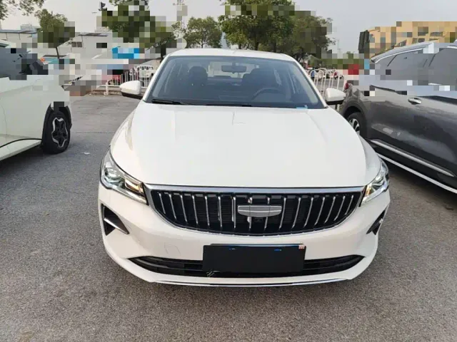 Geely Emgrand — Фото автомобиля 2