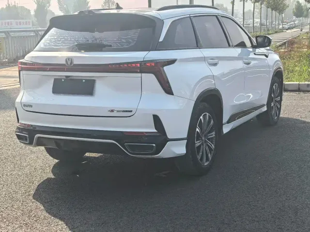 Changan CS75 Plus — Фото автомобиля 7