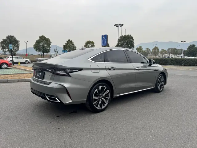 Chery Arrizo 8 — Фото автомобиля 5