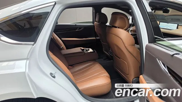 Genesis G80 RG3 — Фото автомобиля 18
